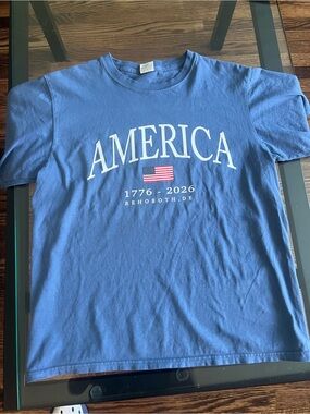 Blue 84 Blue 'AMERICA' Graphic Short Sleeve Tee